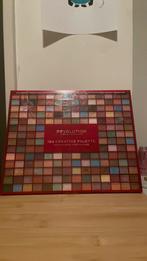 Revolution eyeshadow 196 kleuren, Hobby en Vrije tijd, Gezelschapsspellen | Bordspellen, Ophalen of Verzenden, Zo goed als nieuw