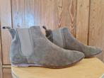 Pomme D'or licht taupe suède chelsea boots mt 38 zgan, Kleding | Dames, Overige kleuren, Lage of Enkellaarzen, Pomme D'or, Ophalen of Verzenden