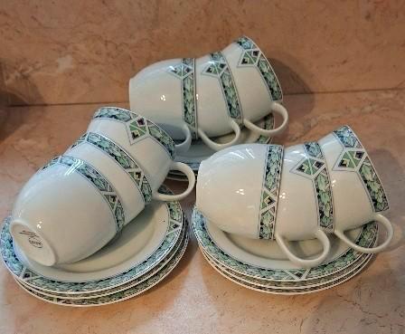 9 Arzberg Kop en schotels, Antiek en Kunst, Antiek | Servies compleet, Ophalen