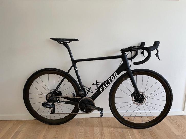 Factor O2 disc frameset maat L, Fietsen en Brommers, Fietsen | Racefietsen, Zo goed als nieuw, Overige merken, Meer dan 20 versnellingen