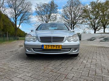 Mercedes C-Klasse 2.2 CDI C220 Avantgarde Sedan 2007 Grijs