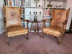 Twee authentieke lederen stoelen, Ophalen