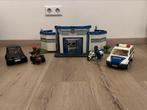Playmobil politiebureau + politieauto + quad + auto, Kinderen en Baby's, Speelgoed | Playmobil, Ophalen of Verzenden, Zo goed als nieuw