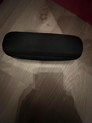 Tasje voor passer beschikbaar voor biedingen