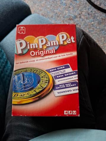 Pim Pam Pet Original - Leuk vraag- en antwoordspel! beschikbaar voor biedingen
