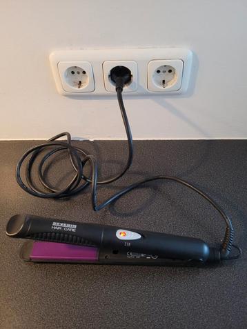 Stijltang hair straightener  beschikbaar voor biedingen