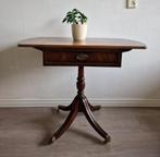 Prachtig Mahonie Oortafeltje/ Bijzettafeltje | Heldense Excl, Ophalen, Minder dan 55 cm, Gebruikt, Rechthoekig