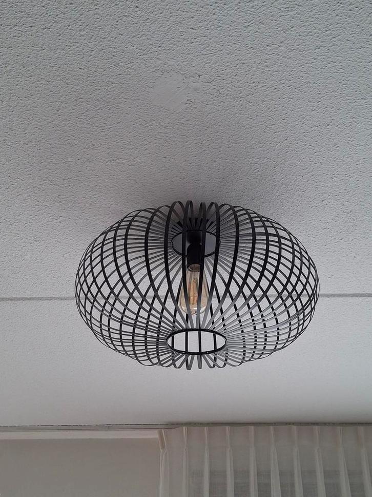 Nieuwe lamp, direct goed – Zwolle, Huis en Inrichting, Lampen | Plafondlampen, Nieuw, Ophalen