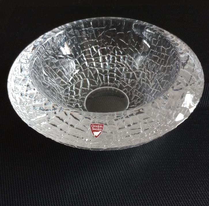 Orrefors Zweden kristal schaal Discus in groot model, Zweden, Antiek en Kunst, Antiek | Glas en Kristal, Ophalen of Verzenden