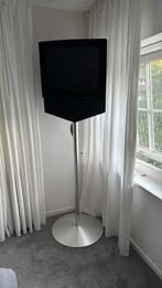 Bang & Olufsen TV Beocenter 1 op hoge standaard, Ophalen of Verzenden, Zo goed als nieuw, 100 cm of meer, Overige merken