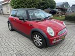 Mini Mini 1.6 Cooper, Voorwielaandrijving, 1025 kg, Gebruikt, 4 cilinders