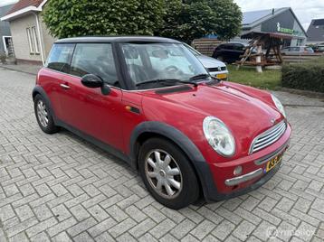 Mini Mini 1.6 Cooper beschikbaar voor biedingen