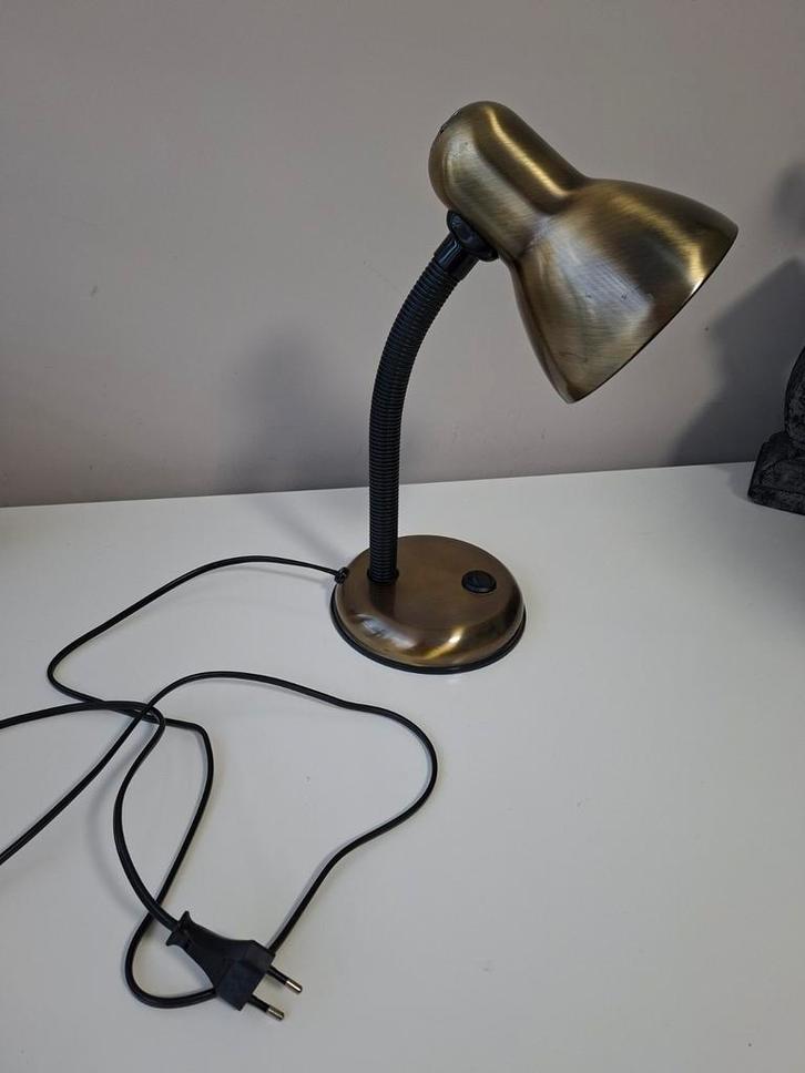 Vintage Bureaulamp - Goed voor Studie of Werk, Huis en Inrichting, Lampen | Tafellampen, Zo goed als nieuw, 50 tot 75 cm, Metaal