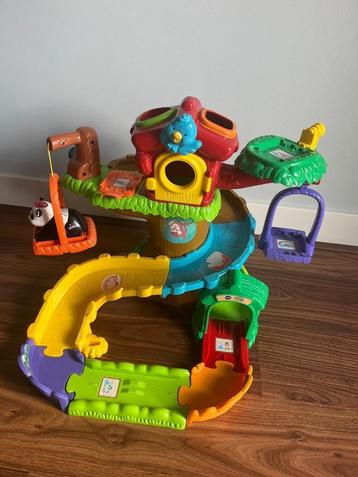 Vtec Zoef zoef dierenboom beschikbaar voor biedingen