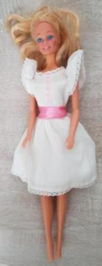 barbie 1980 prachtig blond haar Mal 1966, Verzamelen, Poppen, Ophalen of Verzenden, Zo goed als nieuw, Pop