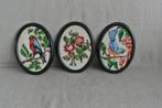 Borduurwerk ovaal 3x / Vogels , rozen Brocante, Ophalen of Verzenden, Overige typen