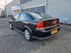 Opel Vectra 2.2-16V Elegance Navigator NAV.+ Clima Bj:2004 N, Voorwielaandrijving, 65 €/maand, Gebruikt, 4 cilinders