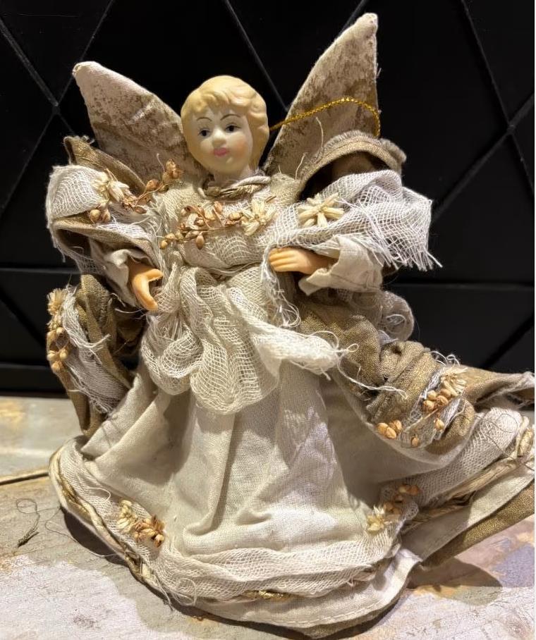Staande decoratieve kerstengel ( 15 cm), Diversen, Kerst, Ophalen of Verzenden, Zo goed als nieuw
