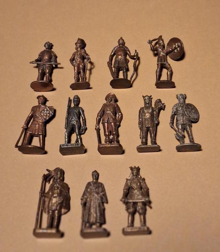 Tinnen figuurtjes verrassingsei Ferrero jaren '80, Verzamelen, Poppetjes en Figuurtjes, Gebruikt, Ophalen of Verzenden