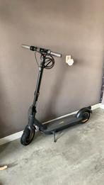 Elektronische step Segway  Ninebot 30 G, Elektrische step (E-scooter), Ophalen of Verzenden, Zo goed als nieuw