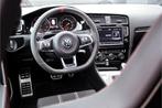 Volkswagen Golf 2.0 TSI GTI Clubsport | Schaalstoelen | Pano, 65 €/maand, Gebruikt, 4 cilinders, Bedrijf