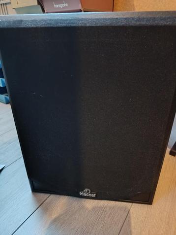 Magnat subwoofer beschikbaar voor biedingen