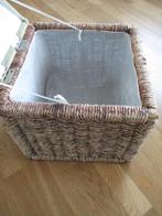 Rieten mand, Huis en Inrichting, Gebruikt, Mand, Vierkant, Ophalen of Verzenden
