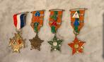 4 Avondvierdaagse medailles (1 t/m 9), Verzamelen, Ophalen of Verzenden, Gebruikt, Sport, Speldje of Pin