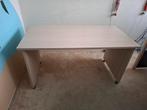 Licht grenen bureau, Huis en Inrichting, Bureaus, Ophalen, Met wielen, Zo goed als nieuw, Bureau