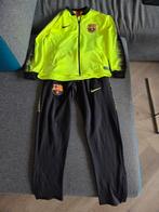 Barcelona trainingspak maat 176, Ophalen