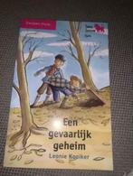 Een gevaarlijk geheim boek zwijsen Leonie kooiker 10, Verzenden, Gelezen