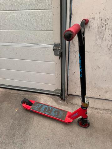 stuntstep beschikbaar voor biedingen