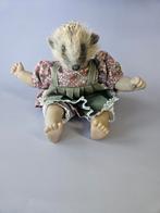 Taxidermy egel poppetje, Verzamelen, Dierenverzamelingen, Ophalen of Verzenden, Nieuw, Wild dier, Opgezet dier