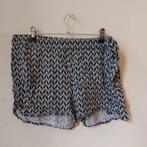 2025.11 - short - maat 44, Kleding | Dames, Broeken en Pantalons, Kort, Zwart, Maat 42/44 (L), Ophalen of Verzenden
