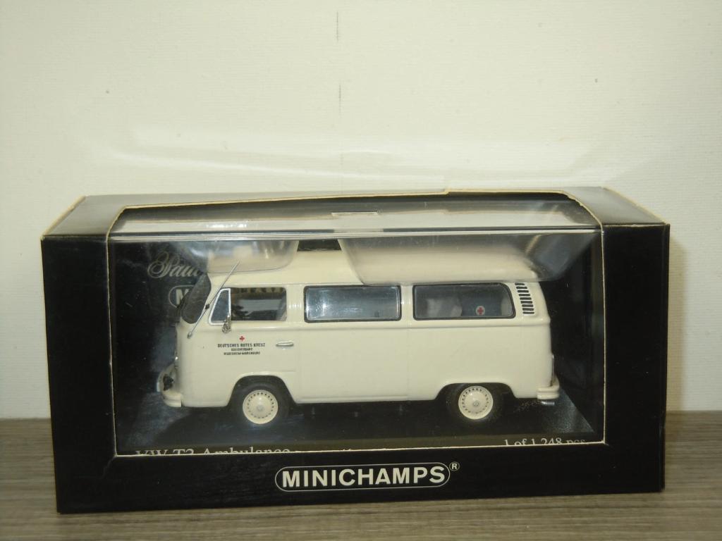 1972 VW Volkswagen T2 Krankenwagen DRK - Minichamps 1:43, Hobby en Vrije tijd, Modelauto's | 1:43, Minichamps, Duitsland, Auto