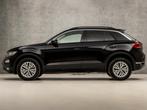 Volkswagen T-Roc 1.5 TSI Sport 150Pk Automaat (APPLE CARPLAY, 12 maanden, Stof, 4 cilinders, Zwart