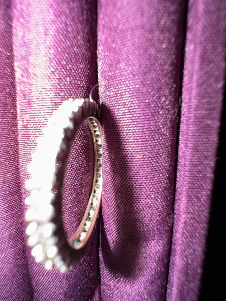 Wit gouden Allianz ring, Sieraden, Tassen en Uiterlijk, Ringen, Nieuw, Dame, Wit, Goud, Ophalen of Verzenden