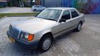 Mercedes-Benz 200-Serie 2.3 230 E AUT 1986 Grijs, Auto's, Automaat, 4 cilinders, 1290 kg, 2299 cc