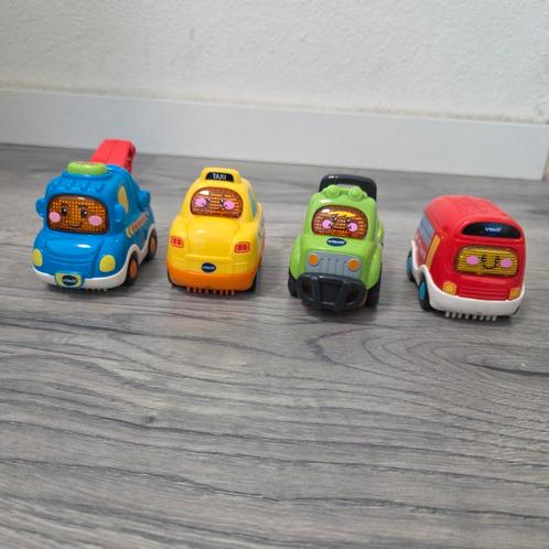 VTech Toet Toet Auto's, Kinderen en Baby's, Speelgoed | Babyspeelgoed, Gebruikt, Auto, Met licht, Met geluid, Met wieltjes, Ophalen of Verzenden