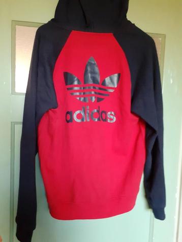 Adidas hoodie large. beschikbaar voor biedingen