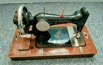 Naaimachine,Gelria1929,slinger,draai,hout,metaal,draad,kap beschikbaar voor biedingen