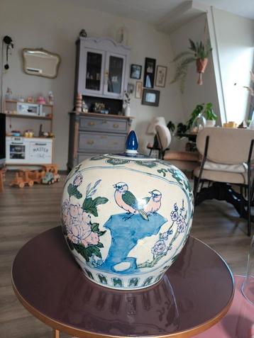 Oude chineese potten. beschikbaar voor biedingen