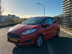 Ford Fiësta 1.0 74KW/101PK 3D 2014 Rood, Auto's, Ford, Voorwielaandrijving, Stof, Zwart, 100 pk
