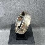 Zilveren armband | 32,6g | harde band bewerkt |6,2cm| 391308, Ophalen of Verzenden, Gebruikt, Zilver, Zilver