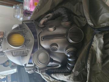Fallout 76 power armor helm  beschikbaar voor biedingen
