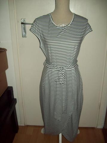 NIEUW! Trendy zwart witte retro streep jurk maat 0XL = 42 44 beschikbaar voor biedingen