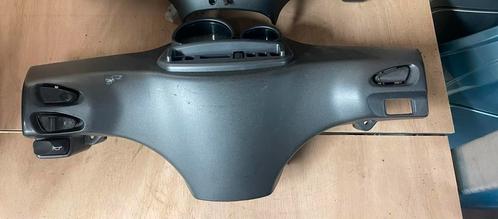 Vespa s stuurkap  + teller compleet matgrijs, Motoren, Tuning en Styling, Ophalen of Verzenden