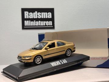 Volvo S60 - goudgeel - 1:43 Minichamps beschikbaar voor biedingen