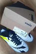 Voetbalschoenen Diadora Maximus ICON LT SLP12 mt44,5, Maat XS of kleiner, Ophalen, Zo goed als nieuw, Schoenen
