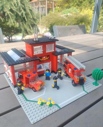 Lego Brandweerkazerne 6382 (1981) met doos beschikbaar voor biedingen